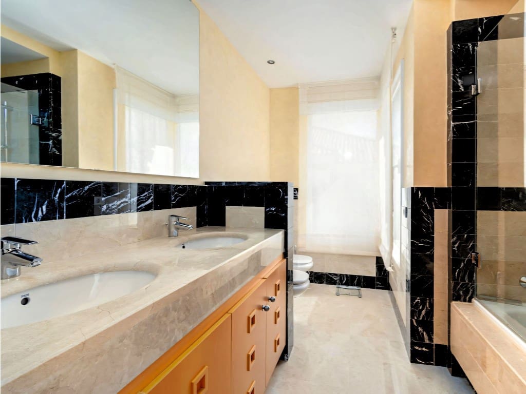 3 chambre Penthouse à vendre à La Cala de Mijas avec piscine - 540 000 € (Ref: 9651101)