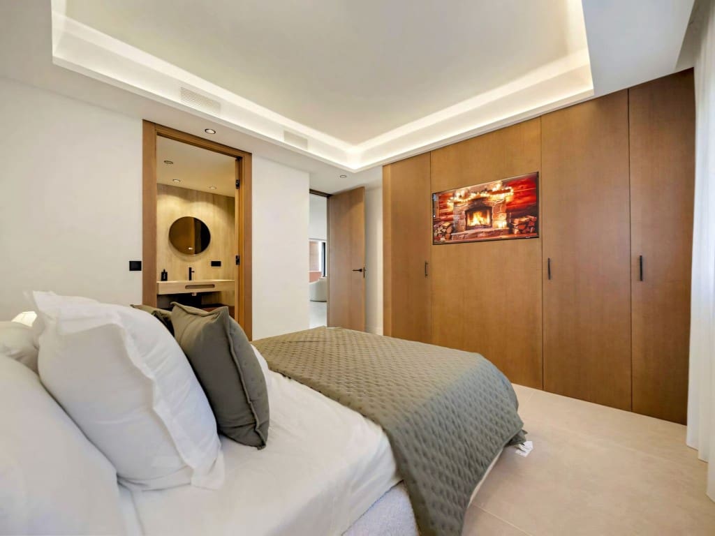 3 makuuhuone Huoneisto myytävänä paikassa Nueva Andalucia mukana uima-altaan - 1 650 000 € (Ref: 9651102)