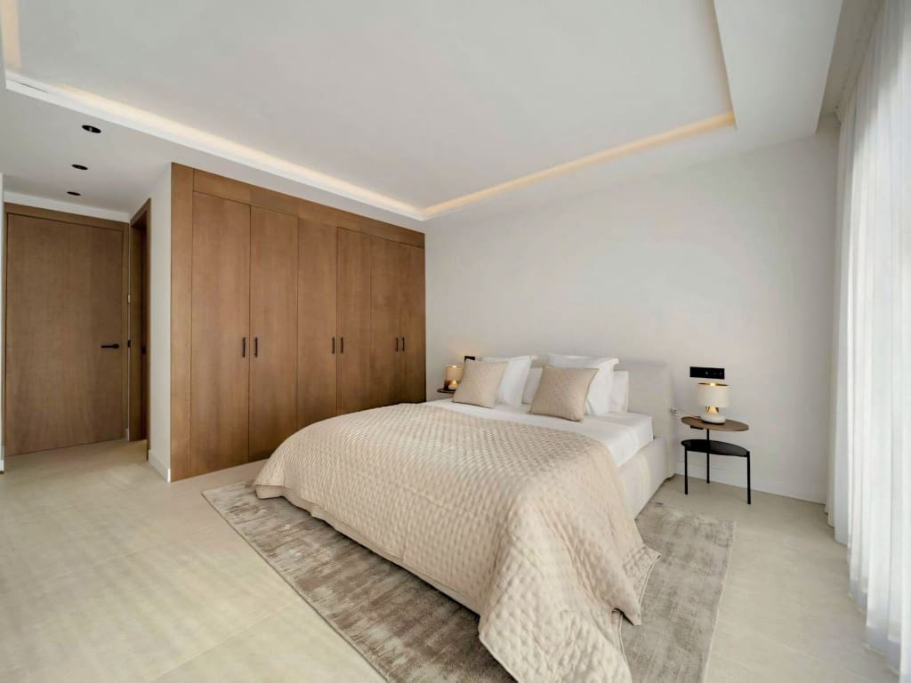 3 makuuhuone Huoneisto myytävänä paikassa Nueva Andalucia mukana uima-altaan - 1 650 000 € (Ref: 9651102)