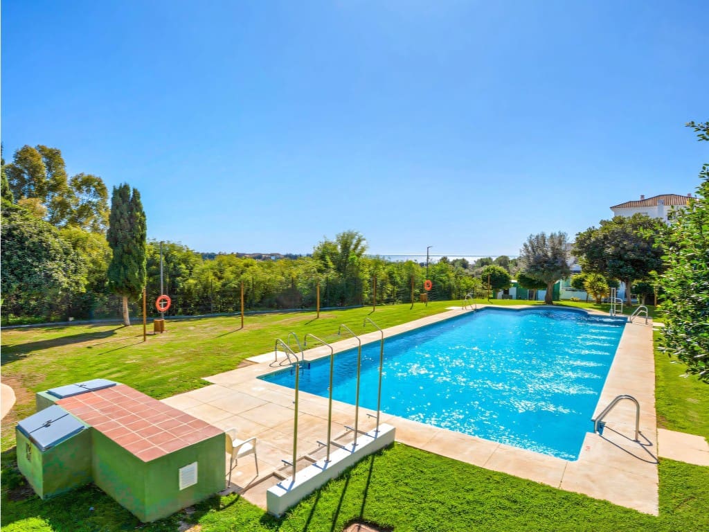 2 sypialnia Apartament na sprzedaż w Rio Real z basenem - 437 000 € (Ref: 9651104)