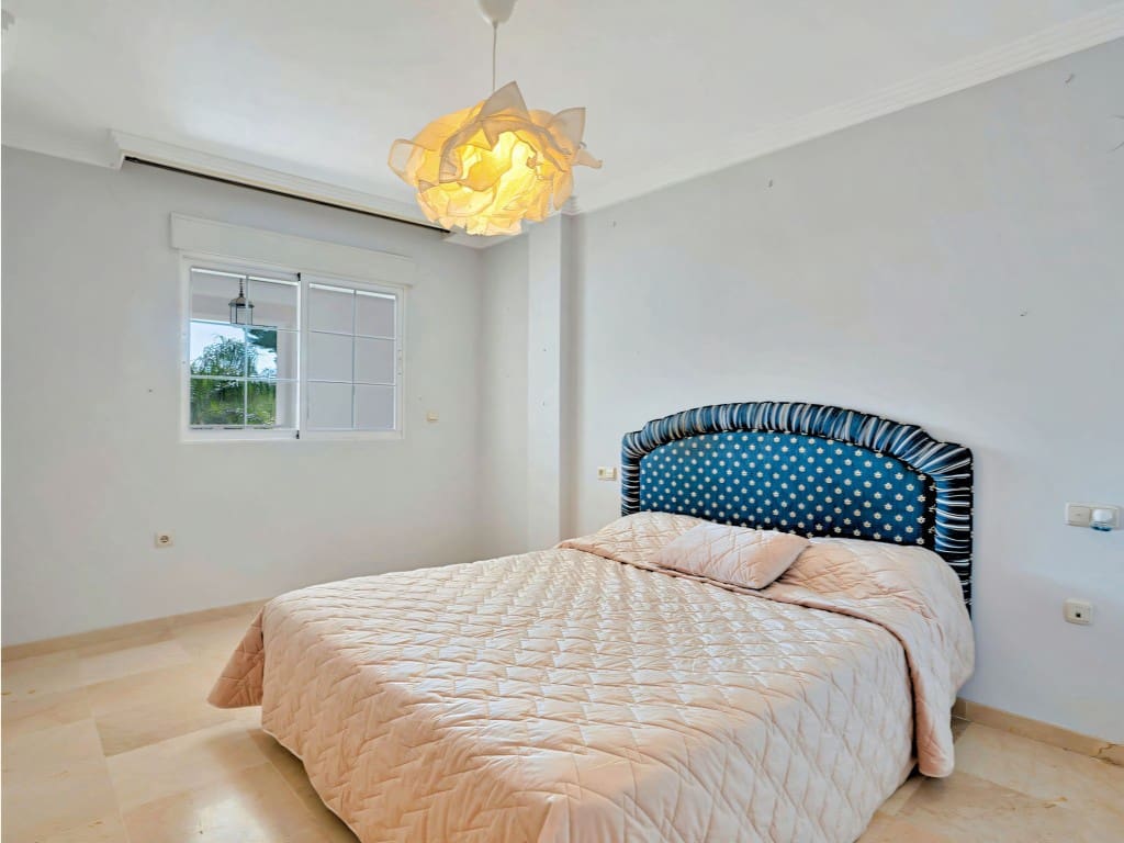 2 sypialnia Apartament na sprzedaż w Rio Real z basenem - 437 000 € (Ref: 9651104)