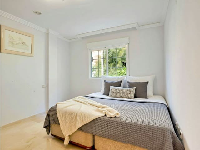 2 camera da letto Appartamento in vendita in Río Real, Marbella con piscina - 437.000 € (Rif: 9651104)