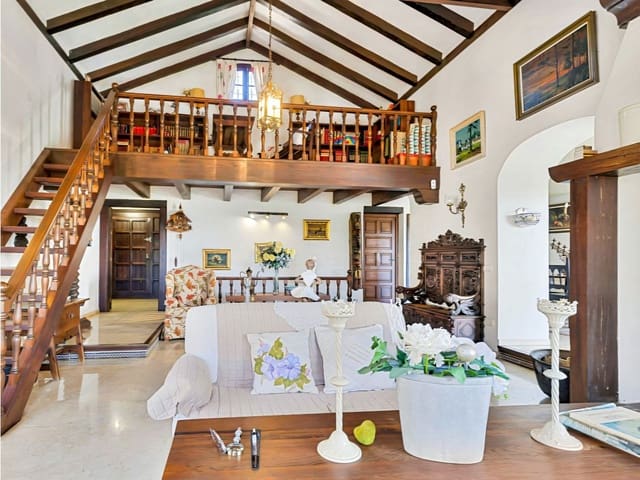 4 soverom Villa til salgs i Mijas pueblo, Mijas med svømmebasseng garasje - € 1 399 000 (Ref: 9651105)