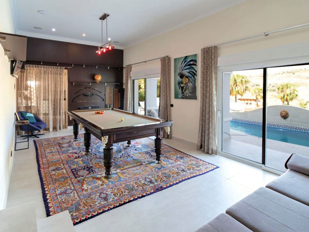 Chalet de 5 habitaciones en Benahavís en venta con piscina garaje - 2.750.000 € (Ref: 9655607)