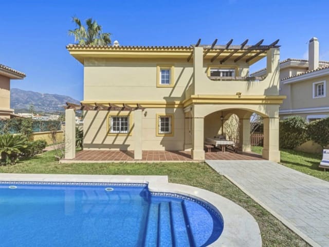 4 chambre Villa/Maison à vendre à La Cala Hills, Mijas avec piscine garage - 810 000 € (Ref: 9655608)