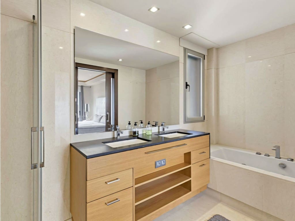 2 slaapkamer Appartement te koop in Benahavis met zwembad garage - € 679.000 (Ref: 9658187)