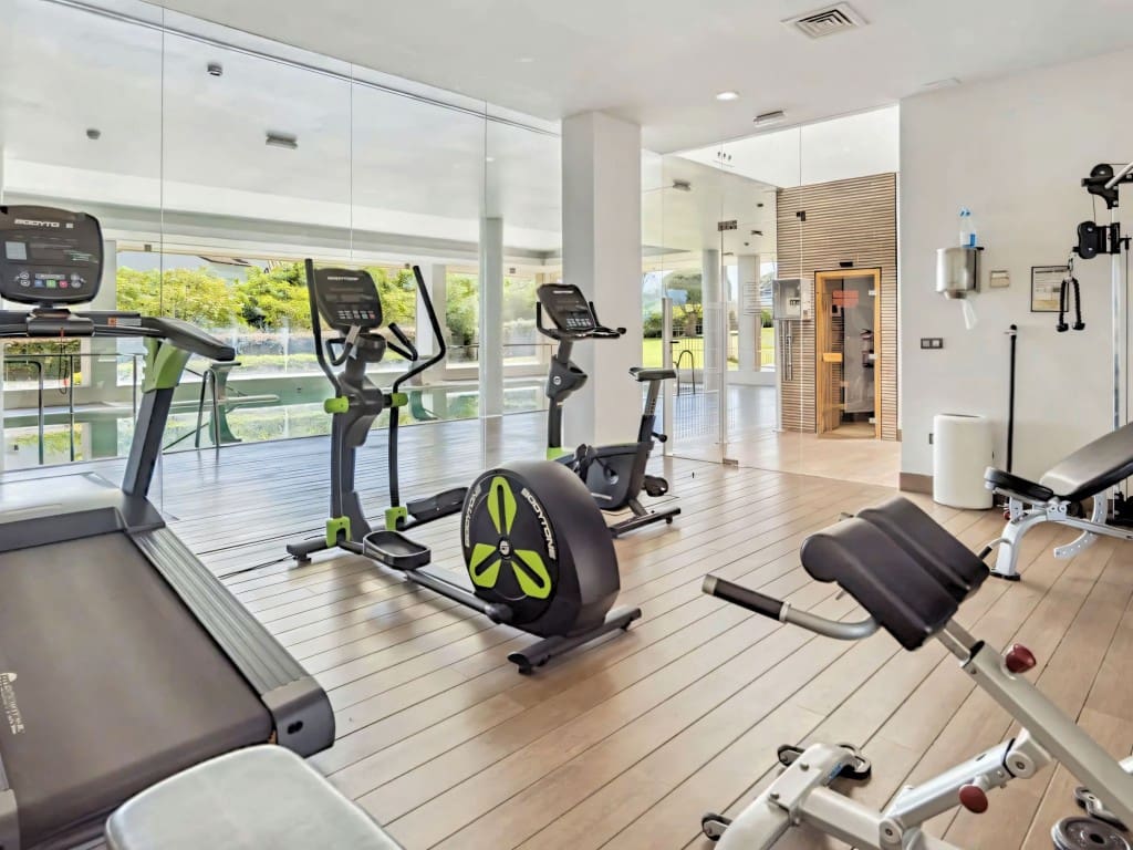 2 slaapkamer Appartement te koop in Benahavis met zwembad garage - € 679.000 (Ref: 9658187)