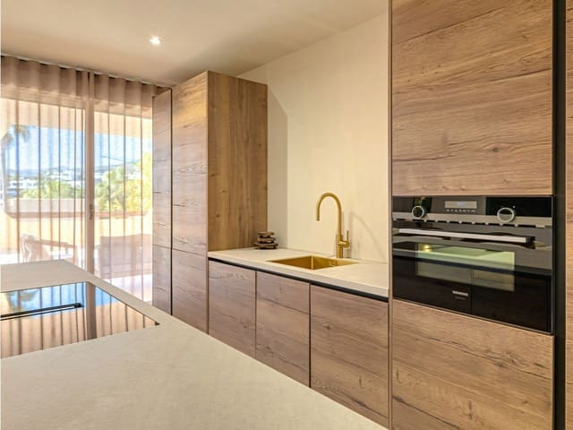 2 sovrum Lägenhet till salu i Benahavís med pool garage - 625 000 € (Ref: 9658188)