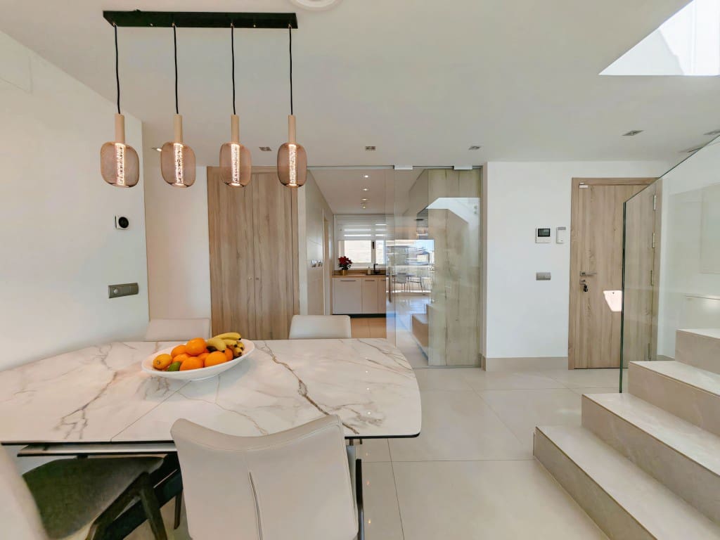 3 sypialnia Penthouse na sprzedaż w La Cala de Mijas z basenem garażem - 725 000 € (Ref: 9665787)