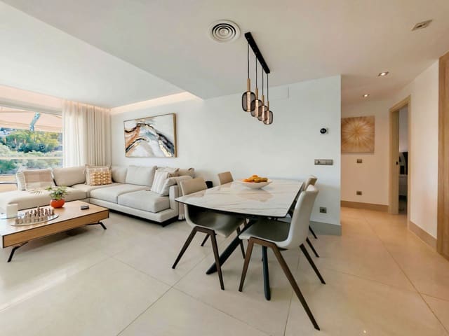 3 sypialnia Penthouse na sprzedaż w La Cala de Mijas, Mijas z basenem garażem - 725 000 € (Ref: 9665787)