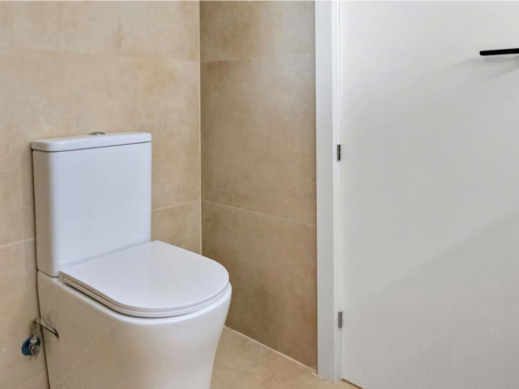 3 bedroom Apartment for sale in Nueva Andalucia with pool garage - € 699,000 (Ref: 9665788)