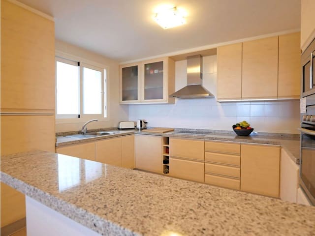 2 slaapkamer Appartement te koop in Calahonda, Mijas met zwembad garage - € 369.920 (Ref: 9665789)