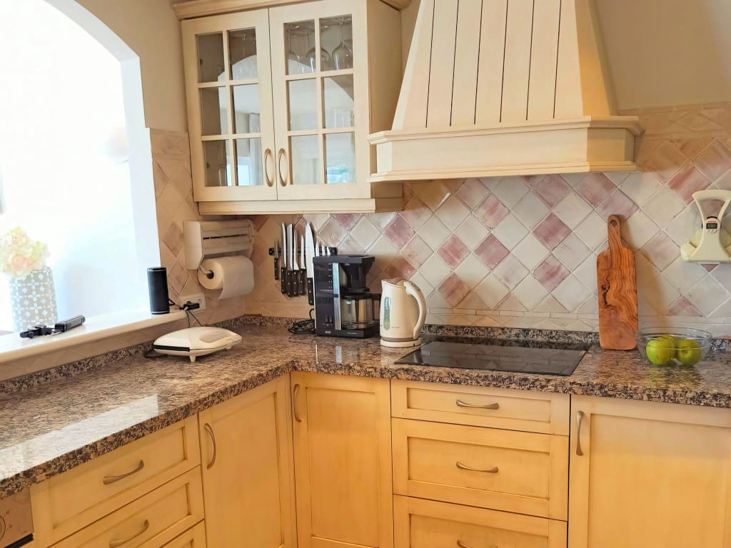 2 bedroom Penthouse for sale in Mijas Costa with pool garage - € 469,000 (Ref: 9665791)