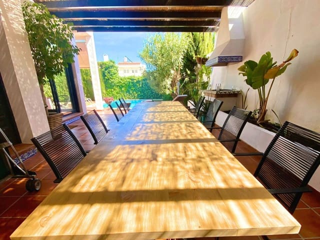 6 slaapkamer Villa te koop in Nueva Andalucia, Marbella met zwembad garage - € 1.449.500 (Ref: 9665792)