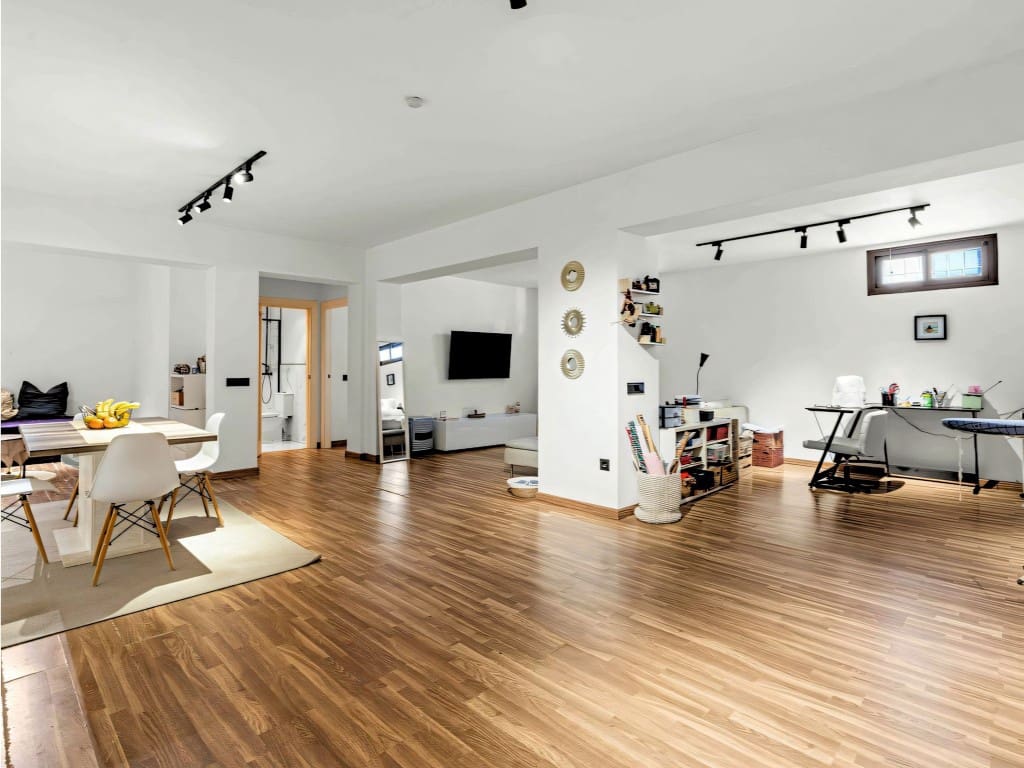 5 makuuhuone Huvila myytävänä paikassa New Golden Mile mukana uima-altaan 
autotalli - 995 000 € (Ref: 9665794)