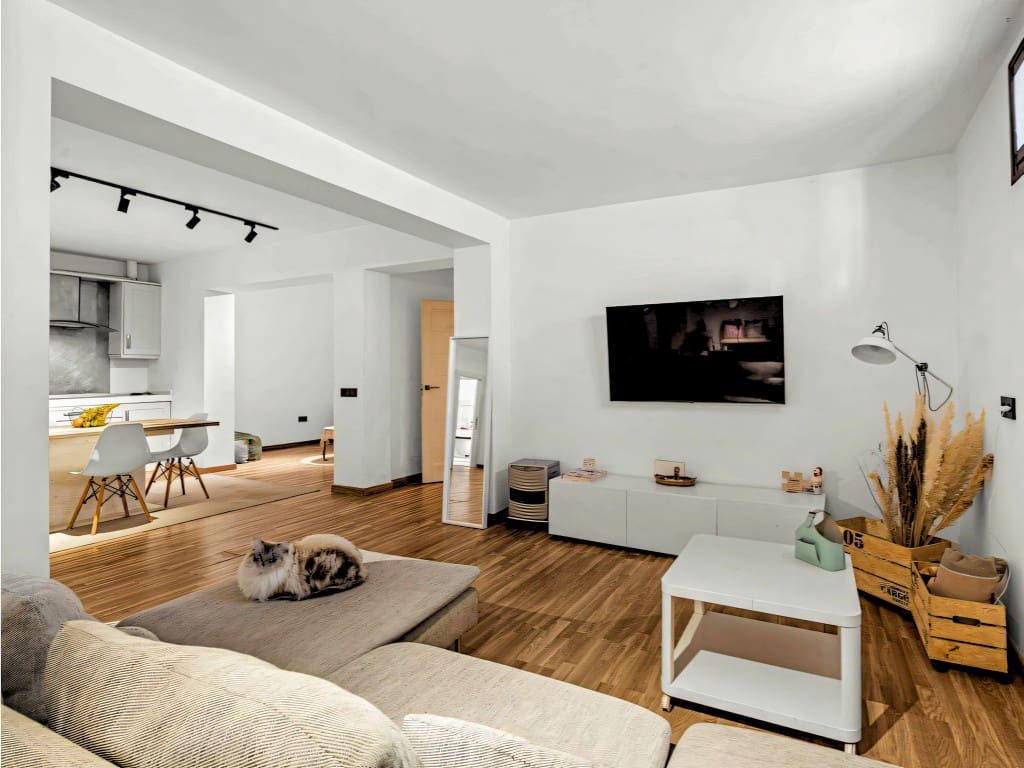 5 makuuhuone Huvila myytävänä paikassa New Golden Mile mukana uima-altaan 
autotalli - 995 000 € (Ref: 9665794)