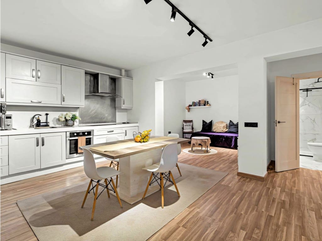 5 makuuhuone Huvila myytävänä paikassa New Golden Mile mukana uima-altaan 
autotalli - 995 000 € (Ref: 9665794)