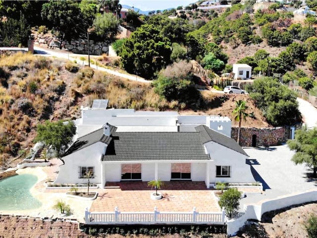 5 soverom Finca/Herregård til salgs i Estepona med svømmebasseng - € 995 000 (Ref: 9669879)