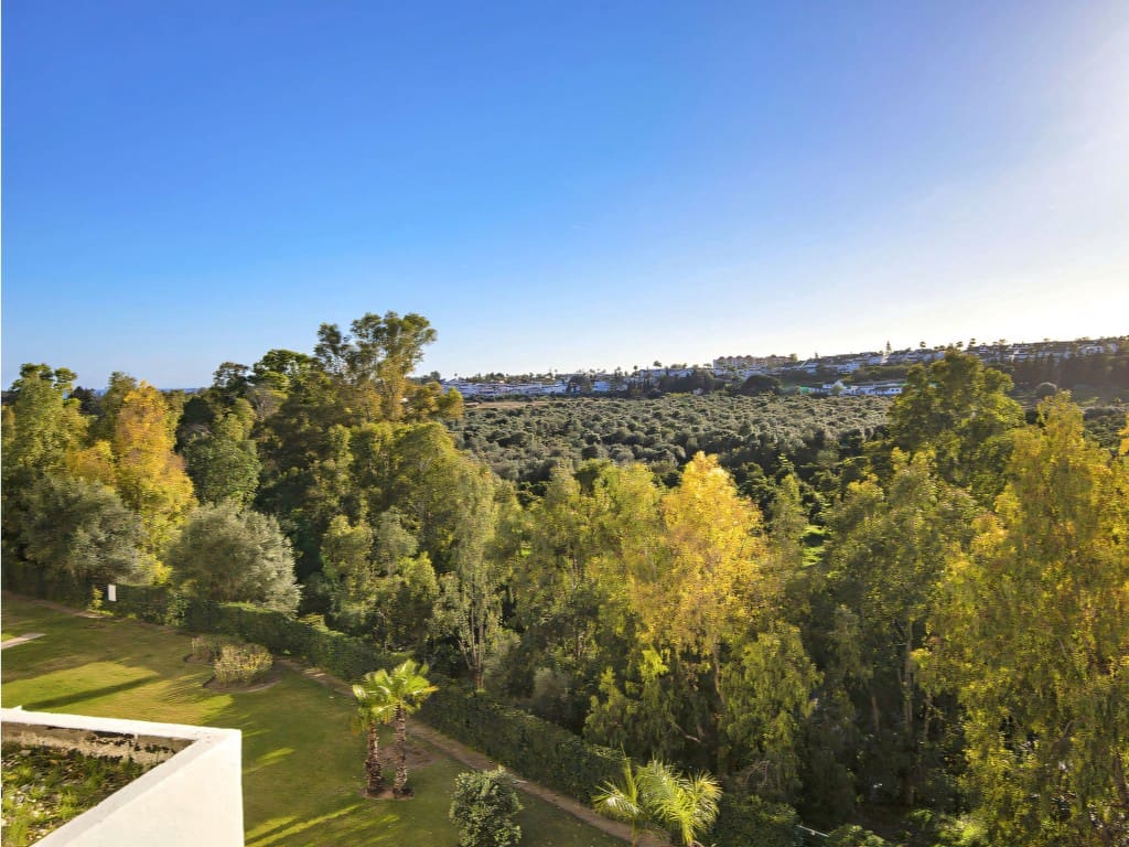 Apartamento de 2 habitaciones en San Pedro de Alcantara en venta con piscina garaje - 530.000 € (Ref: 9669880)