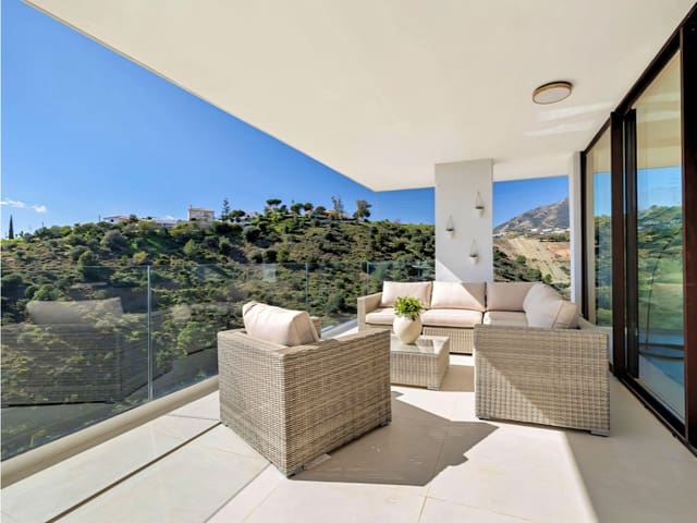 3 quarto Apartamento para venda em El Higuerón, Fuengirola com piscina garagem - 739 000 € (Ref: 9673759)