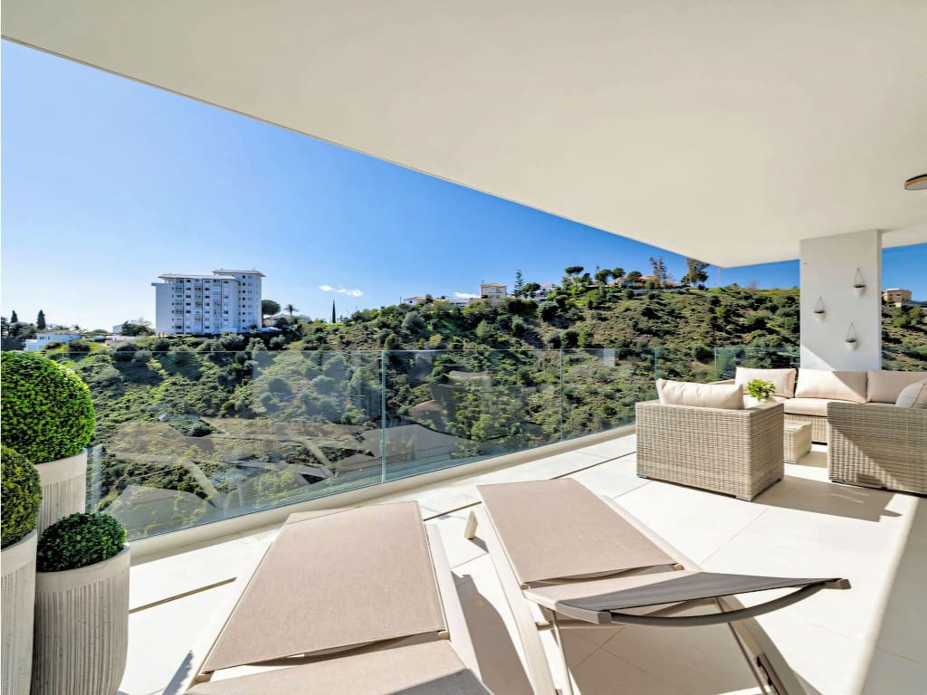 3 quarto Apartamento para venda em Fuengirola com piscina garagem - 739 000 € (Ref: 9673759)