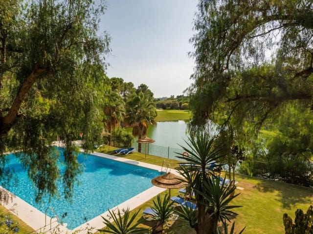 2 soveværelse Lejlighed til salg i La Quinta, Benahavís med swimmingpool garage - € 625.000 (Ref: 9673761)