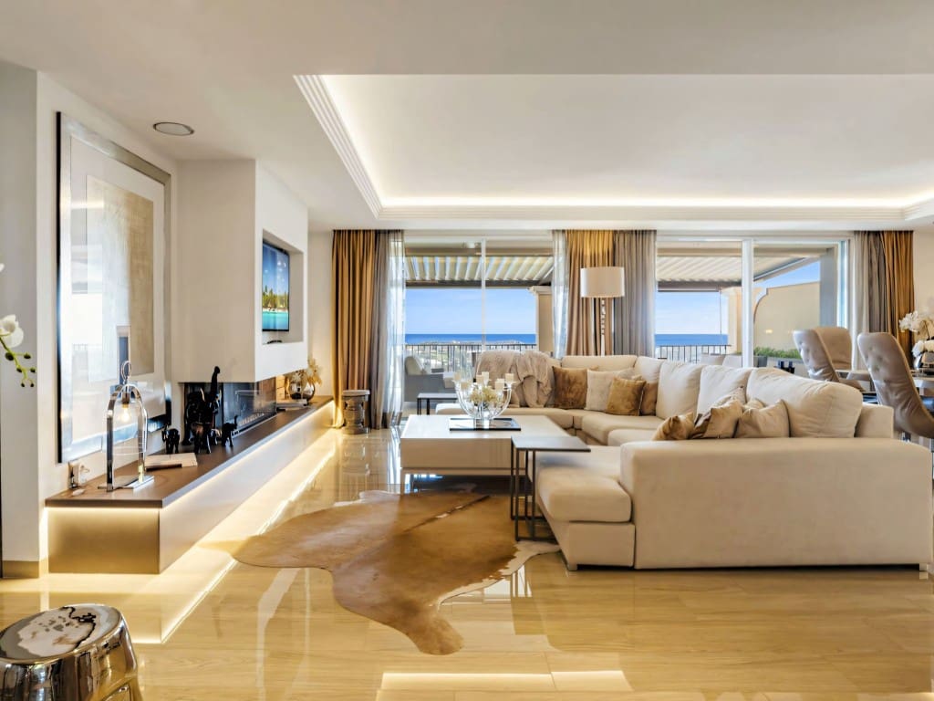 4 slaapkamer Penthouse te koop in Los Arqueros met zwembad garage - € 2.650.000 (Ref: 9673763)