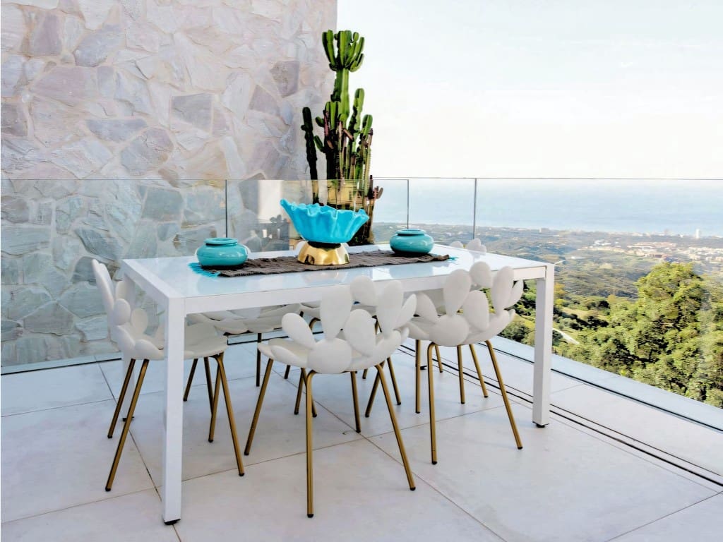 3 makuuhuone Omakotitalo myytävänä paikassa La Mairena mukana 
autotalli - 980 000 € (Ref: 9676707)