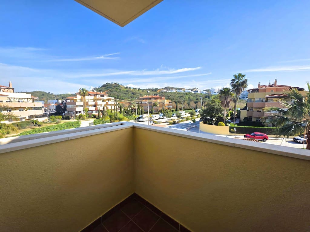 2 bedroom Apartment for sale in La Cala de Mijas with pool garage - € 399,000 (Ref: 9676708)