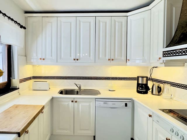 4 chambre Villa/Maison à vendre à Mijas avec piscine garage - 920 000 € (Ref: 9679405)