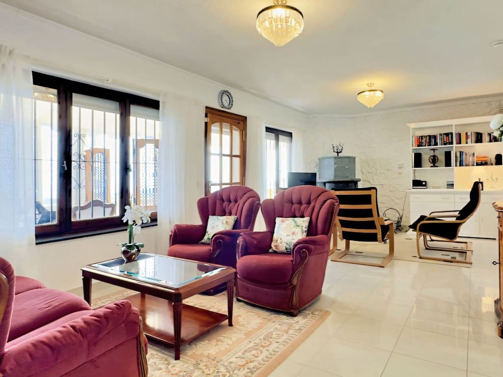 4 chambre Villa/Maison à vendre à Mijas avec piscine garage - 920 000 € (Ref: 9679405)