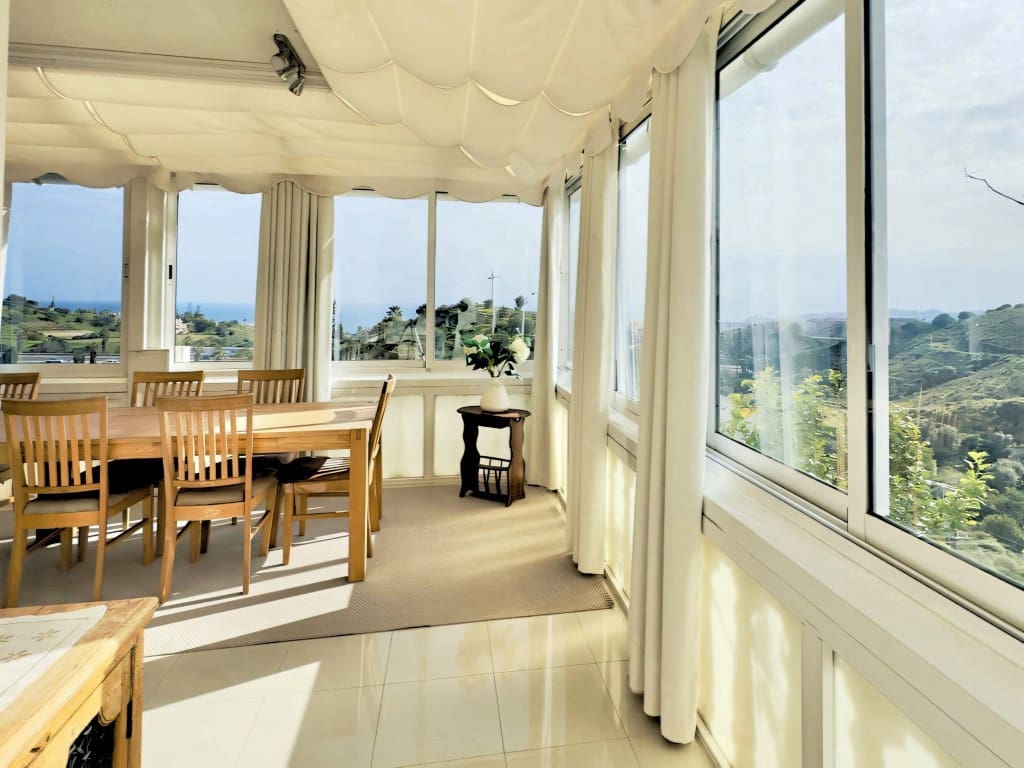 4 chambre Villa/Maison à vendre à Mijas avec piscine garage - 920 000 € (Ref: 9679405)