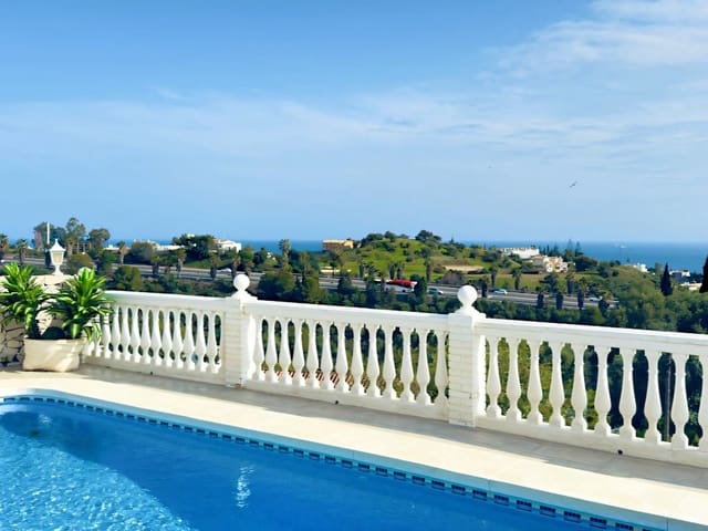 4 chambre Villa/Maison à vendre à Mijas avec piscine garage - 920 000 € (Ref: 9679405)