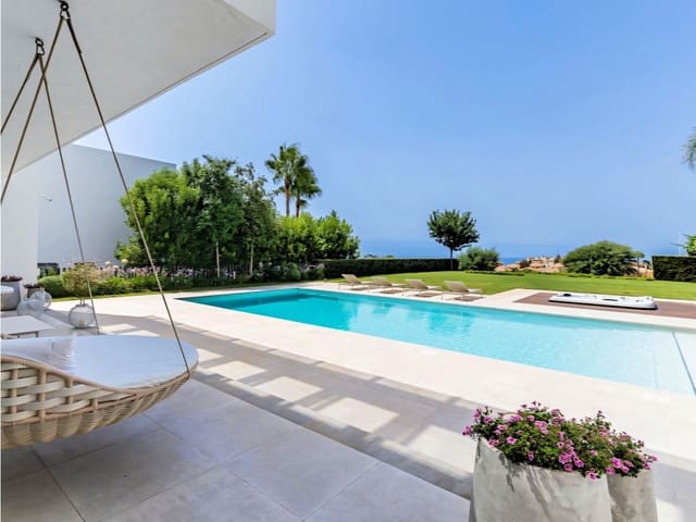 4 bedroom Villa for sale in Santa Clara, Marbella with pool garage - € 3,800,000 (Ref: 9682278)