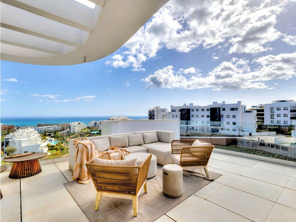 3 chambre Penthouse à vendre à Fuengirola avec piscine garage - 1 350 000 € (Ref: 9683364)