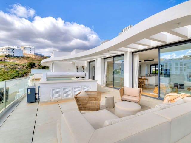 3 chambre Penthouse à vendre à Fuengirola avec piscine garage - 1 350 000 € (Ref: 9683364)