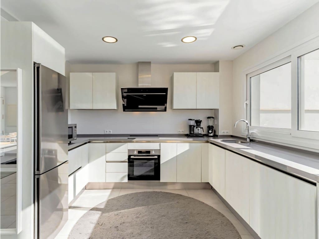 5 sypialnia Willa na sprzedaż w Fuengirola z basenem - 1 380 000 € (Ref: 9685980)