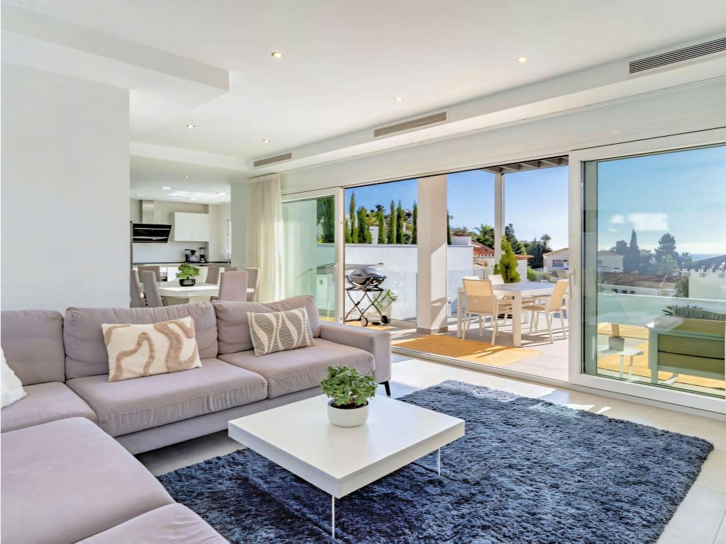 5 sypialnia Willa na sprzedaż w Fuengirola z basenem - 1 380 000 € (Ref: 9685980)