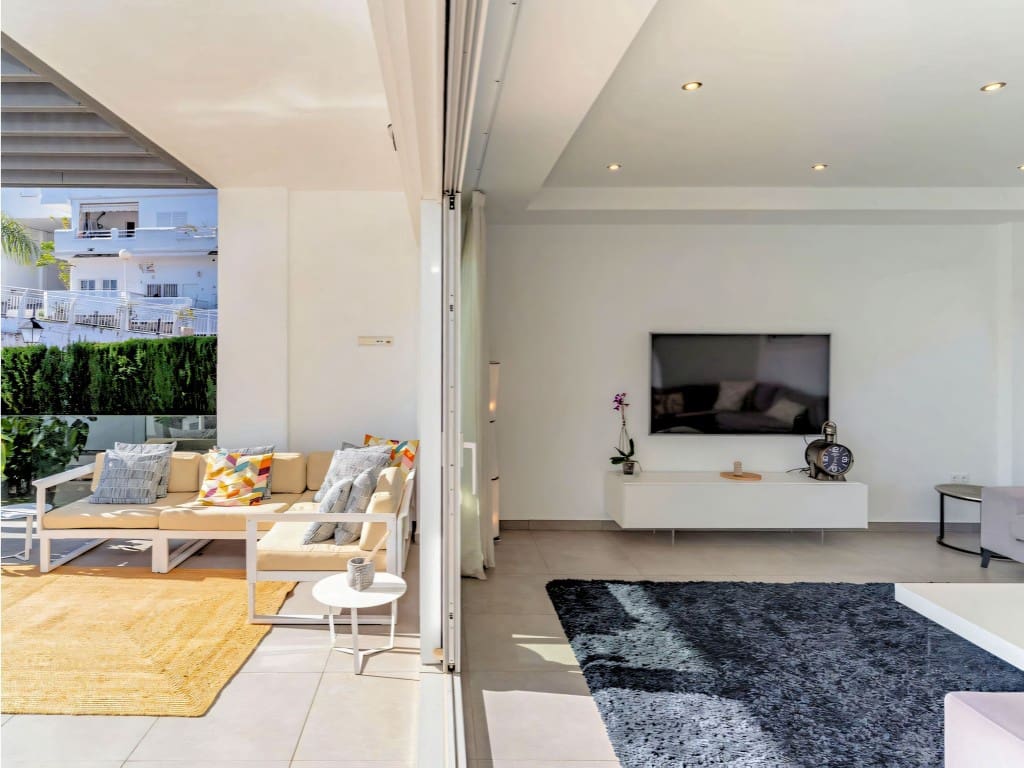 5 sypialnia Willa na sprzedaż w Fuengirola z basenem - 1 380 000 € (Ref: 9685980)