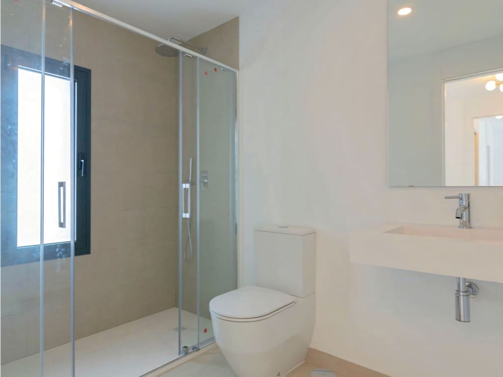 4 chambre Villa/Maison Semi-Mitoyenne à vendre à New Golden Mile avec piscine - 950 000 € (Ref: 9689973)