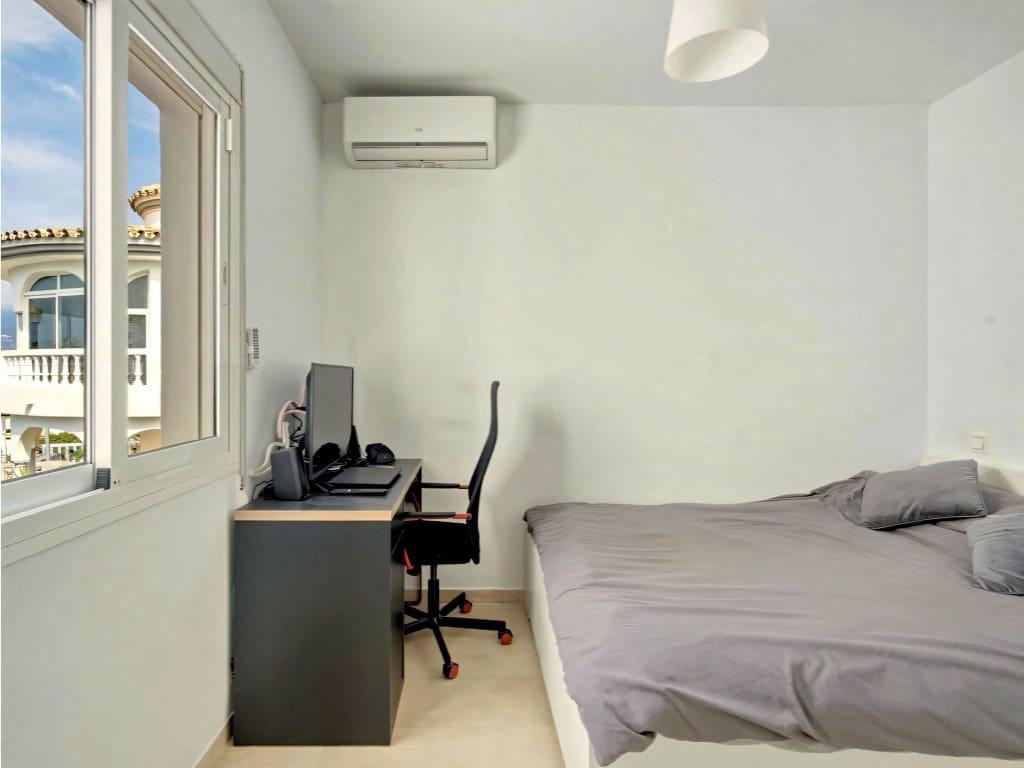 6 makuuhuone Huvila myytävänä paikassa Mijas Costa mukana uima-altaan - 1 095 000 € (Ref: 9689975)