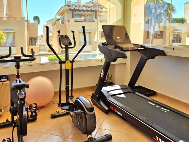 2 Zimmer Apartment zu verkaufen in Elviria, Marbella mit Pool Garage - 750.000 € (Ref: 9694631)