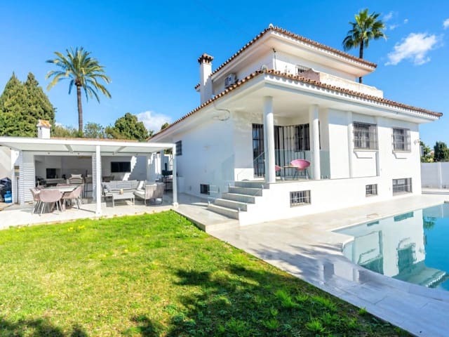 5 Zimmer Villa zu verkaufen in El Paraiso, Estepona mit Pool Garage - 1.600.000 € (Ref: 9694632)