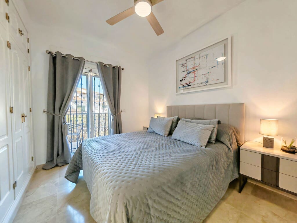 Casa de 4 habitaciones en Riviera del Sol en venta con piscina garaje - 649.000 € (Ref: 9697997)