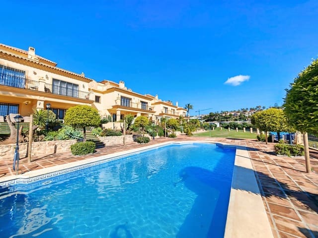 4 bedroom Townhouse for sale in Riviera del Sol, Mijas with pool garage - € 649,000 (Ref: 9697997)