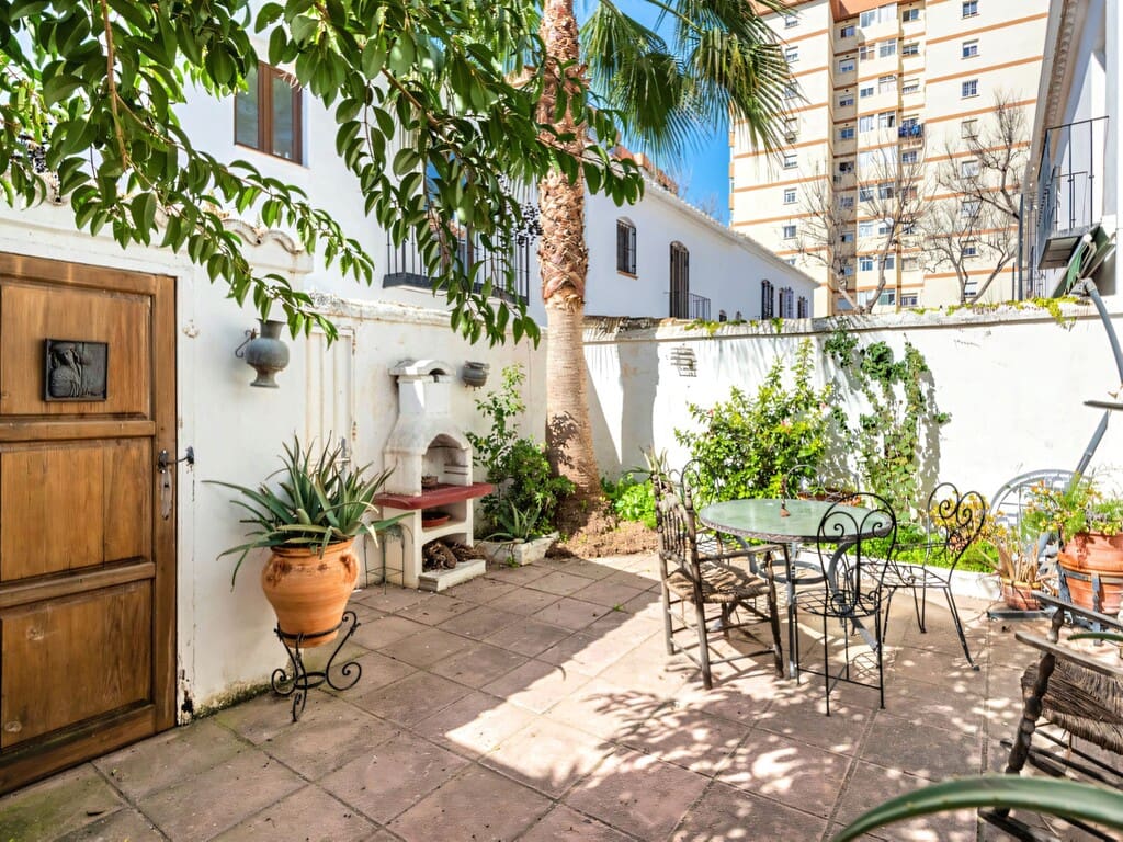 2 slaapkamer Huis te koop in Fuengirola - € 395.000 (Ref: 9697998)
