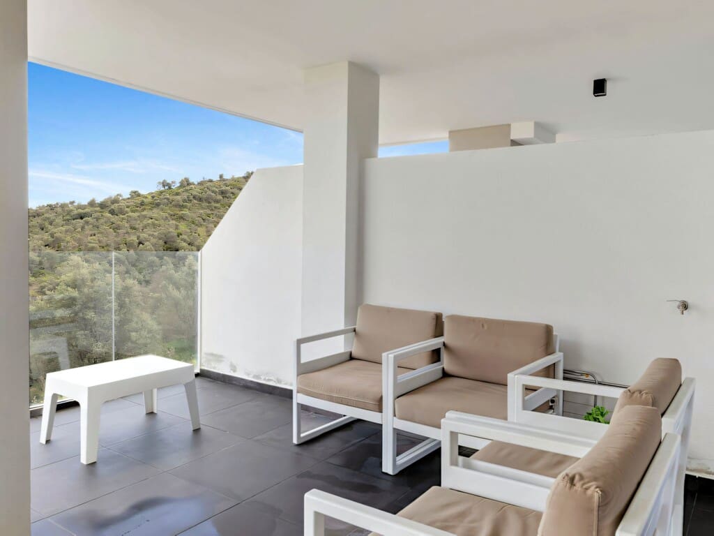 3 bedroom Apartment for sale in Mijas with pool garage - € 449,000 (Ref: 9710982)