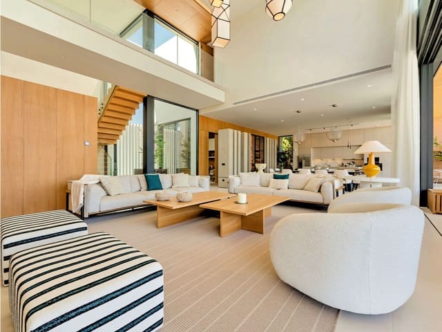 6 soveværelse Villa til salg i San Pedro de Alcantara, Marbella med swimmingpool garage - € 5.995.000 (Ref: 9710984)