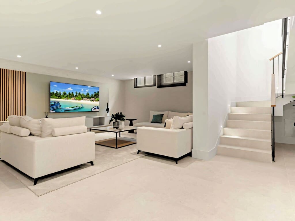 5 bedroom Villa for sale in San Pedro de Alcantara with pool garage - € 3,695,000 (Ref: 9714446)