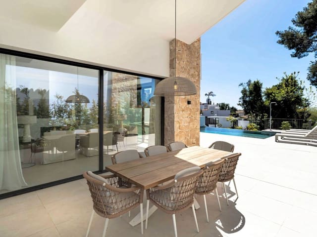 5 slaapkamer Villa te koop in San Pedro de Alcantara, Marbella met zwembad garage - € 3.695.000 (Ref: 9714446)